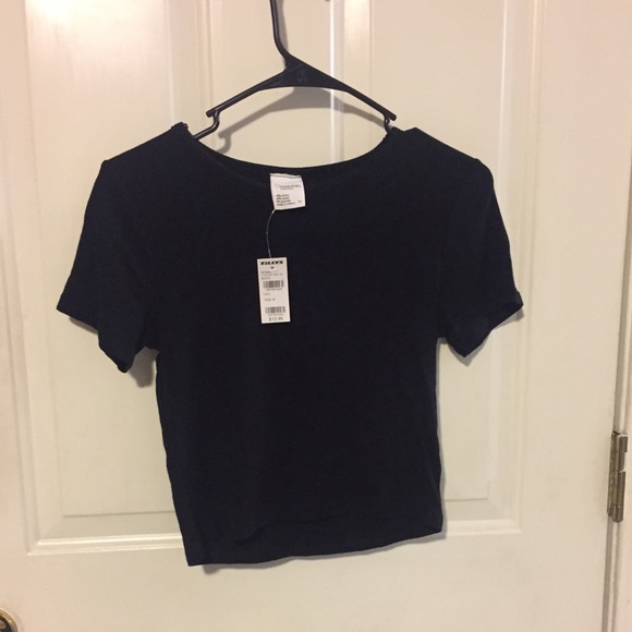 Tilly's Tops - BLACK CROP TOP TILLY’S